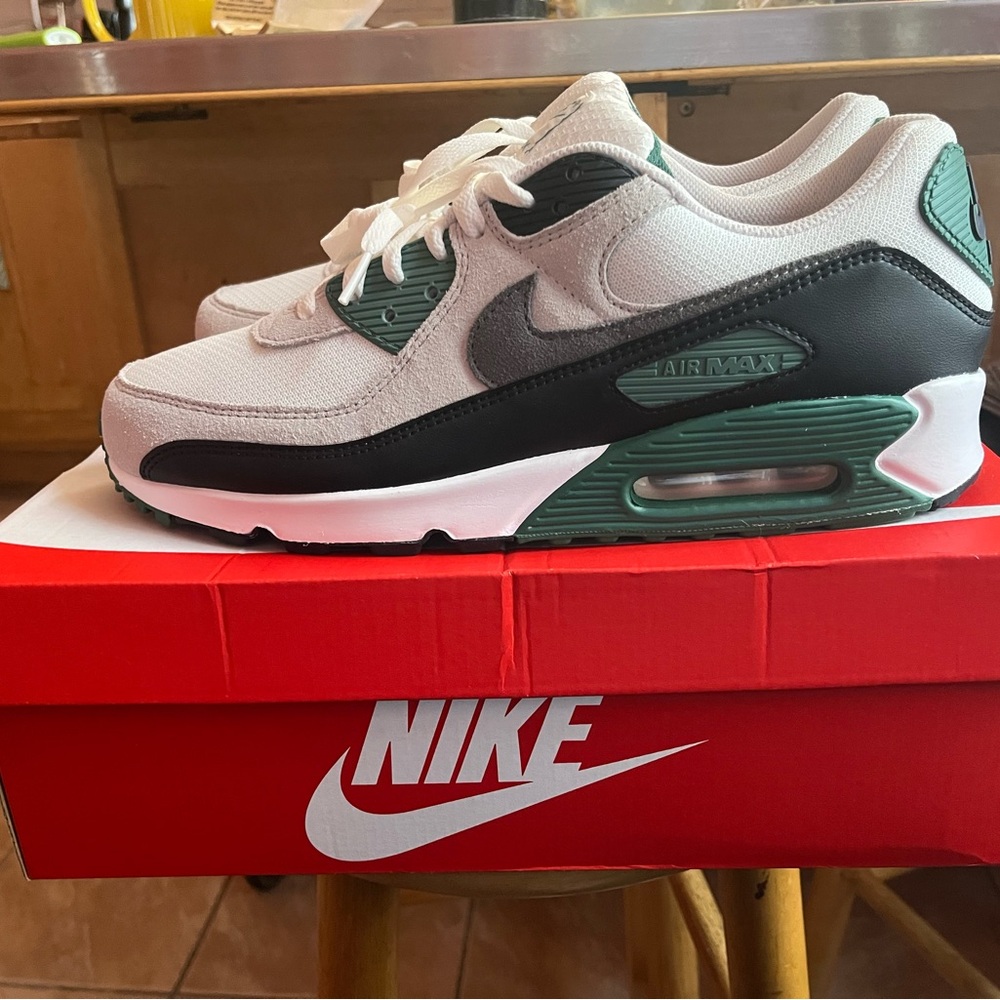 Nike Air Max 90 “Evergreen”